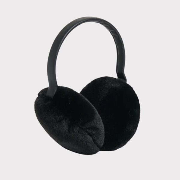 CACHE OREILLES ESME APPARIS