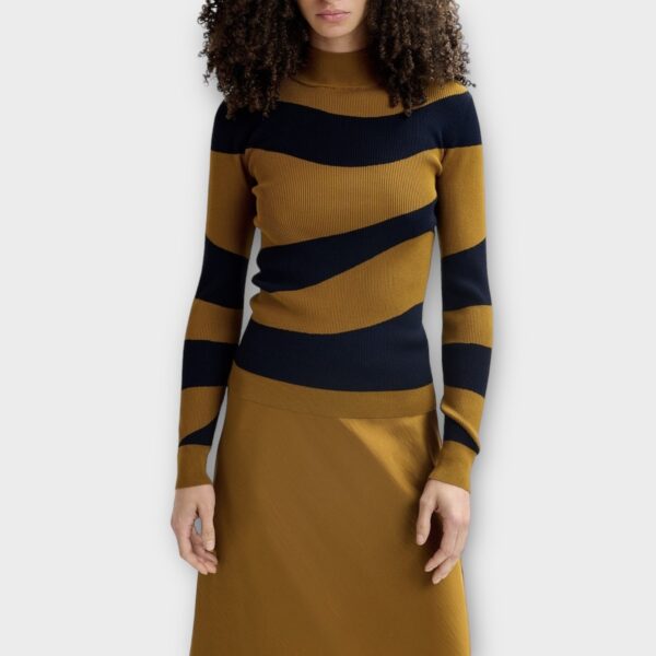 PULL GOOSE ESSENTIEL